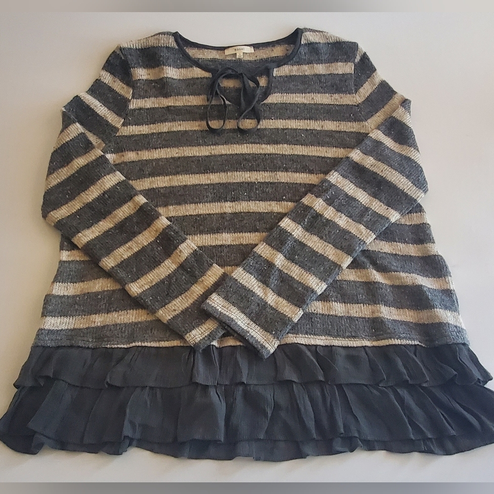NEW Easel Striped Knit Ruffle Pull Over Sweater Large